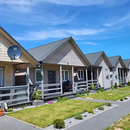 Bajkowe Chatki * Rusinowo