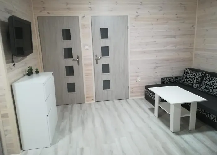 Bajkowe Chatki Rusinowo (Slawno)